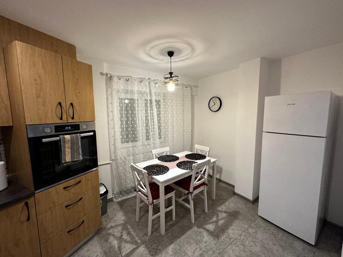 Emm'a Apartment Ploiesti