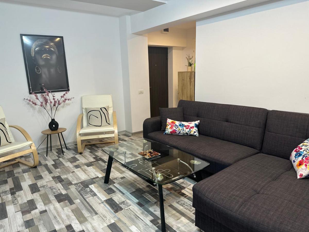 Apartment Emm'a Ploiesti